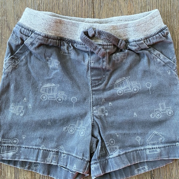 4/$20 Jumping Beans shorts - Picture 3 of 5
